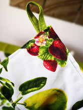 Cargar imagen en el visor de la galería, Decoración completa de cocina-comedor: Frutas y flores / Verde