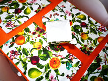 Cargar imagen en el visor de la galería, Decoración completa de comedor: Frutas y flores / Naranja
